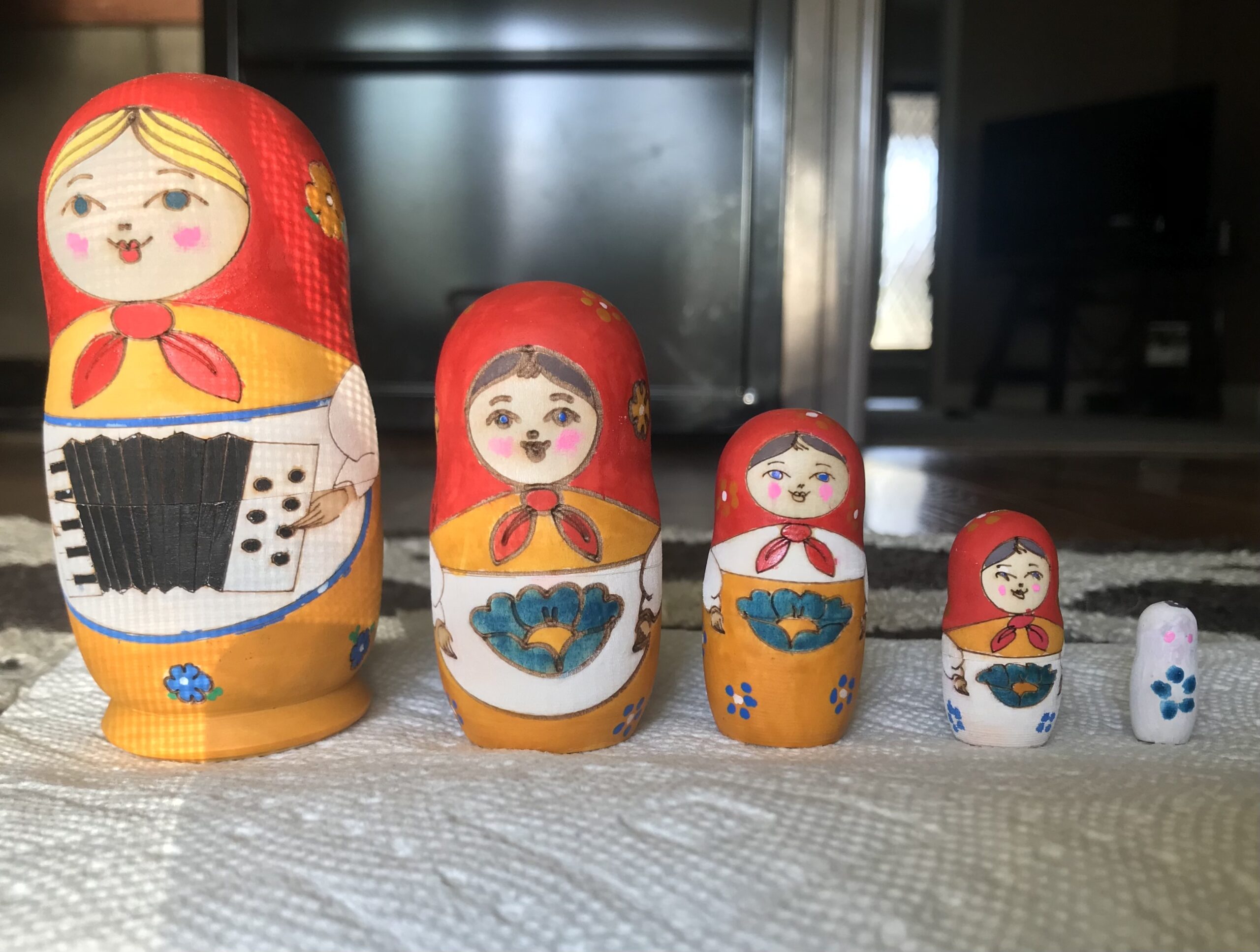 an image of Russian nesting dolls