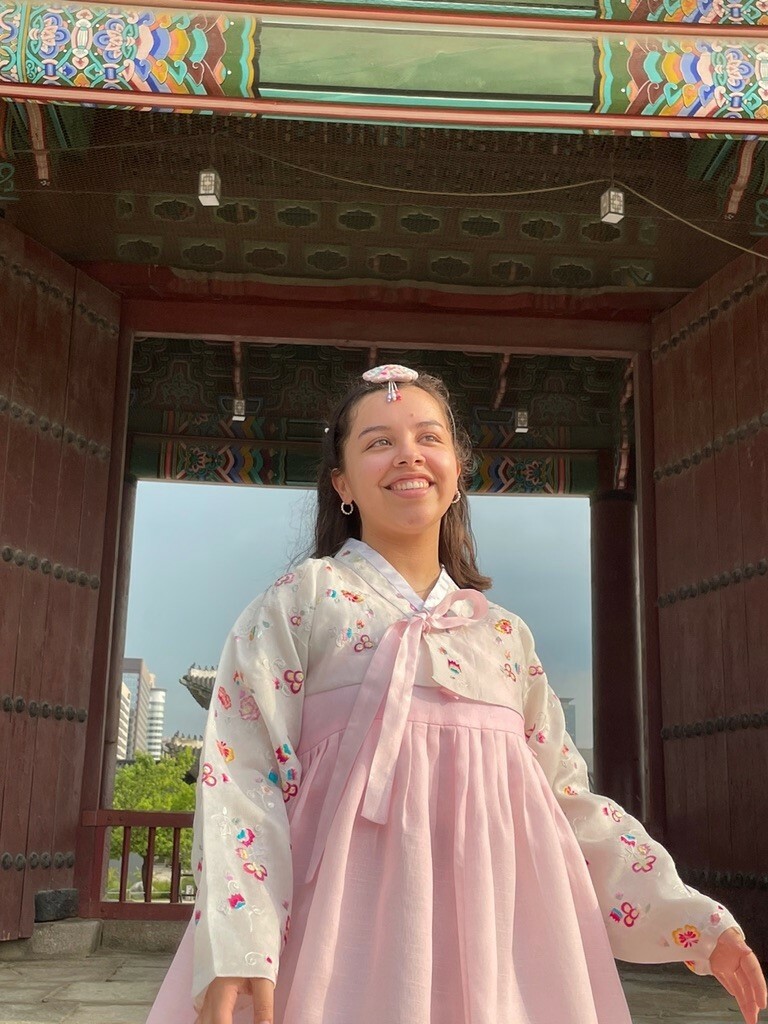 A student wears traditional Korean dress