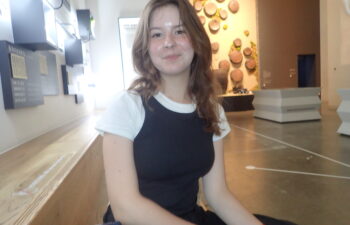 A NSLI-Y alumna poses for the camera